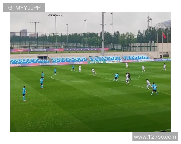 南京足球队的速度之美：探秘球队如何在赛场上迅速崛起与发展